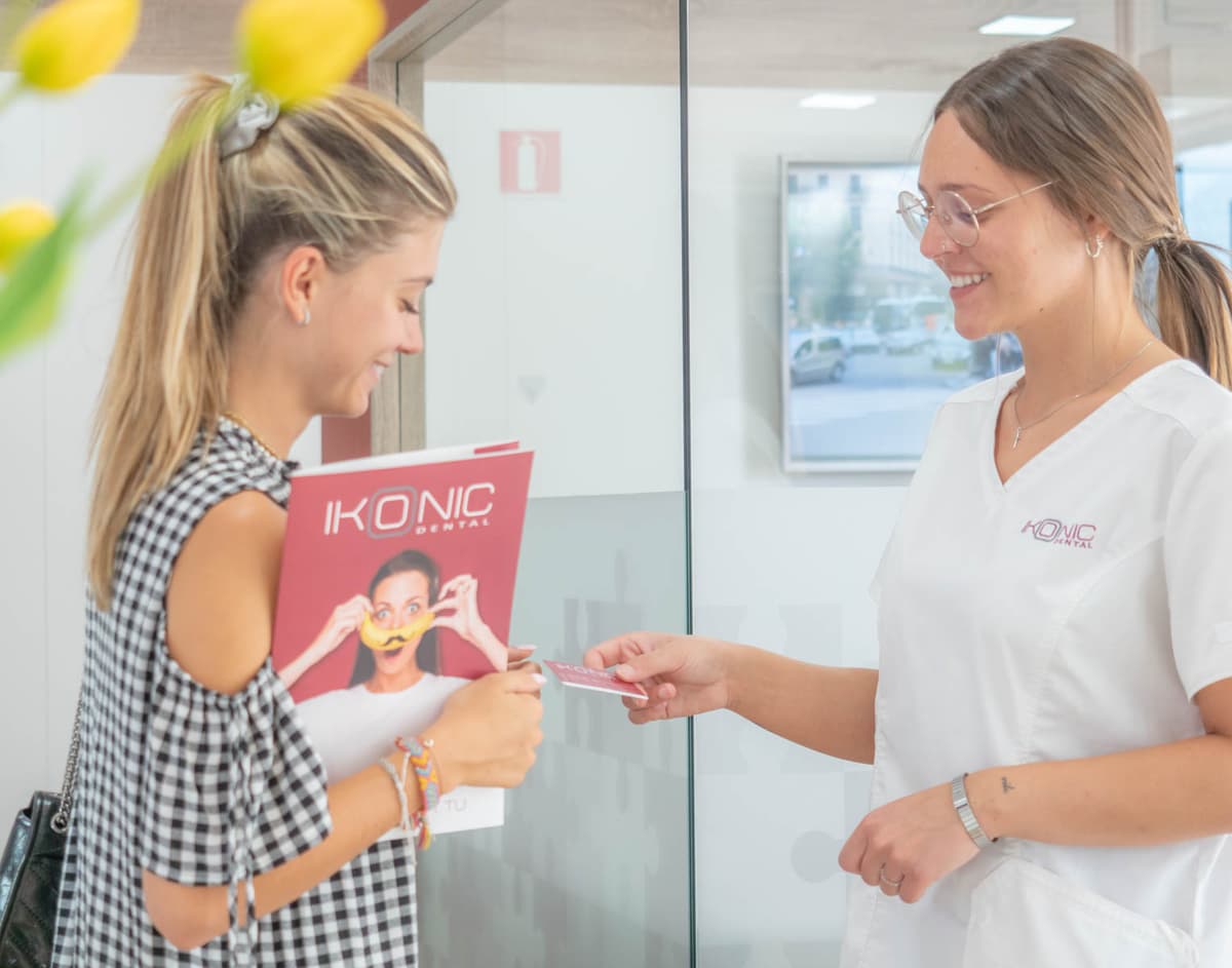 Sala de espera IKONIC Dental